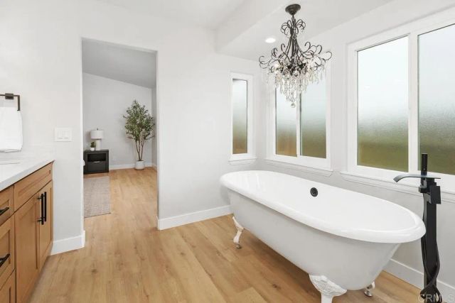 2718 Via Del Robles, Fallbrook, CA 92028