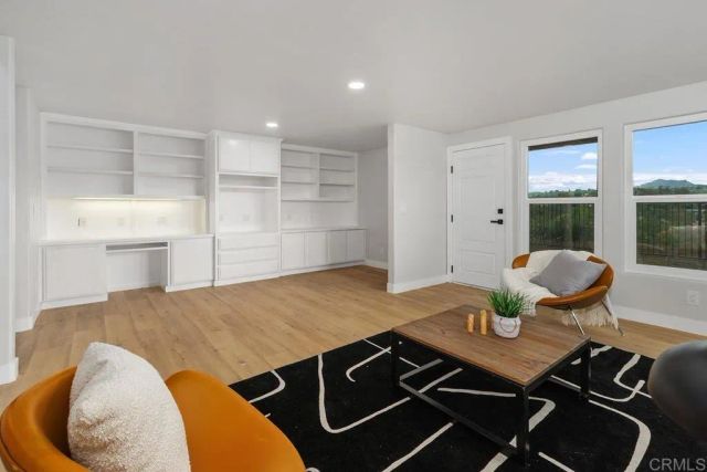 2718 Via Del Robles, Fallbrook, CA 92028