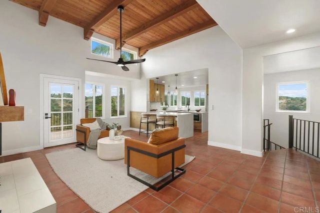 2718 Via Del Robles, Fallbrook, CA 92028