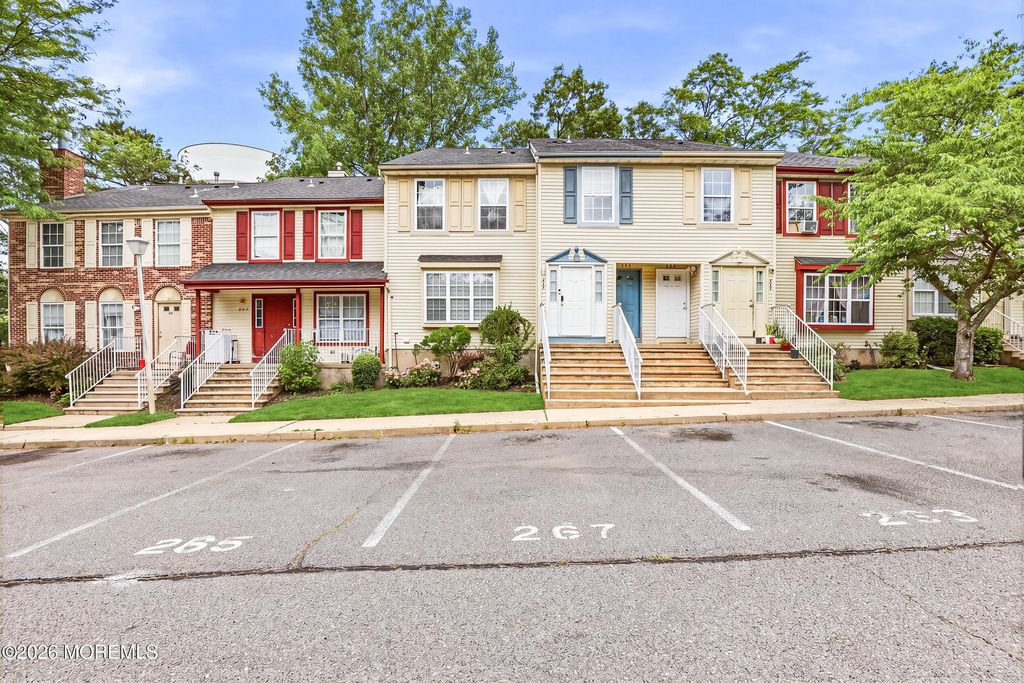 267 Zachary Court 1000, Lakewood, NJ 08701
