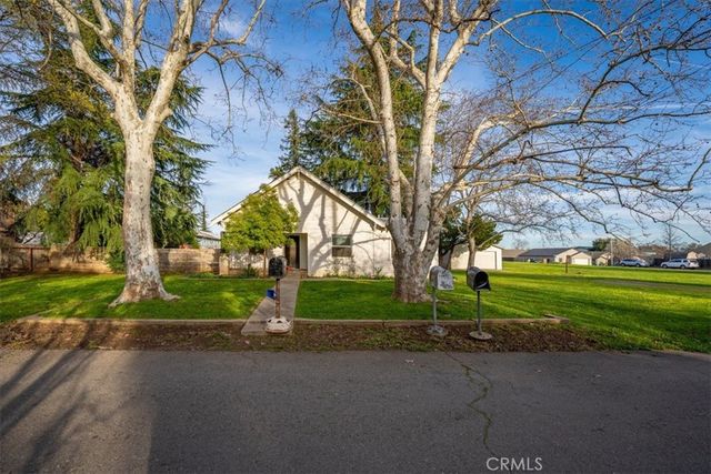 550 Bayles Avenue, Red Bluff, CA 96080