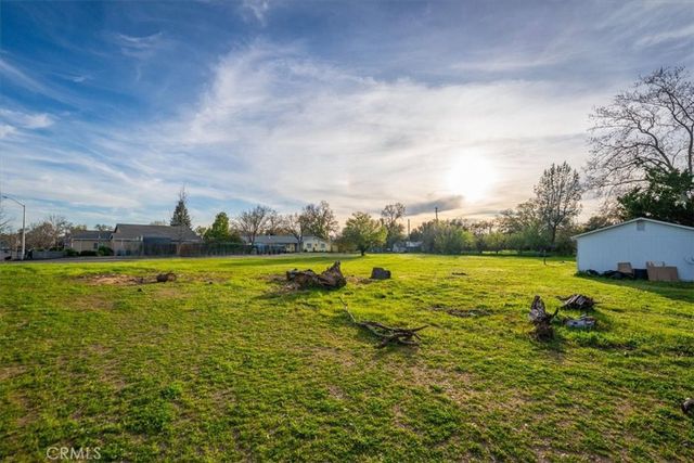 550 Bayles Avenue, Red Bluff, CA 96080