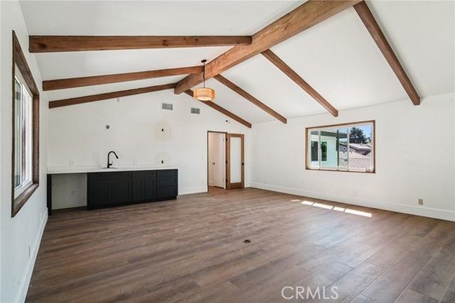 3050 Arlotte Avenue, Long Beach, CA 90808