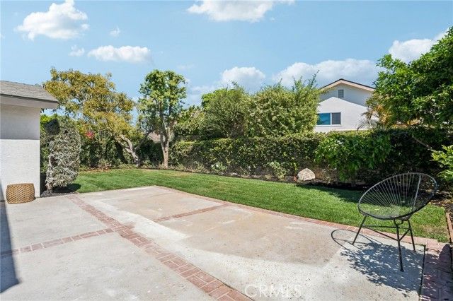 3050 Arlotte Avenue, Long Beach, CA 90808