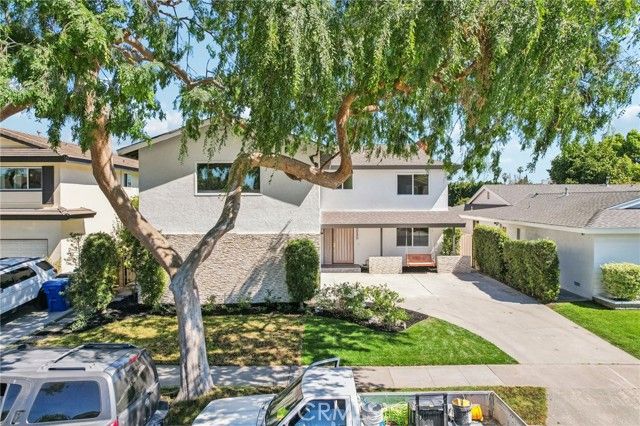 3050 Arlotte Avenue, Long Beach, CA 90808