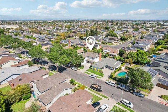 3050 Arlotte Avenue, Long Beach, CA 90808
