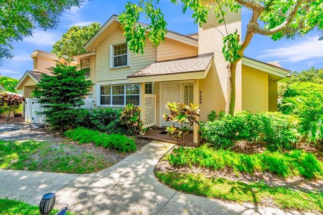 8120 NORTHBORO Court 20A, Lake Clarke Shores, FL 33406