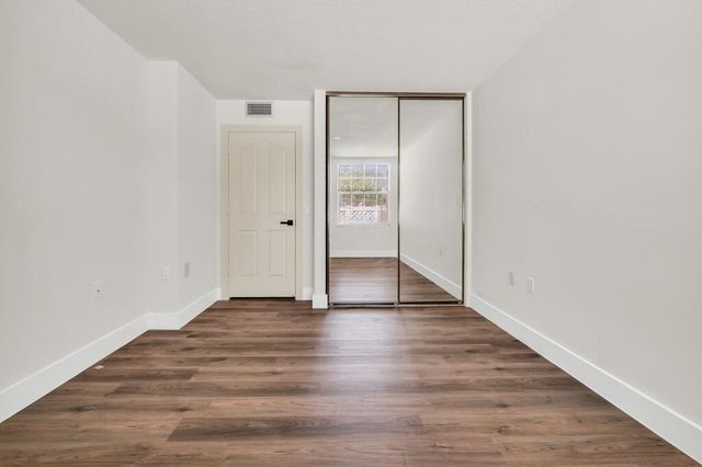 8120 NORTHBORO Court 20A, Lake Clarke Shores, FL 33406