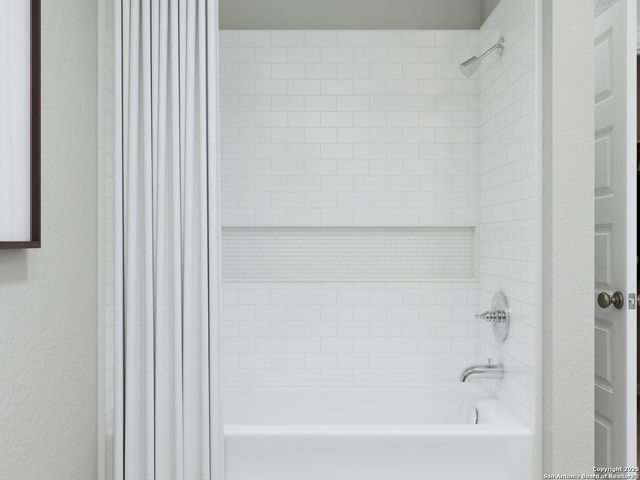 3215 Katzer Lane, Converse, TX 78109