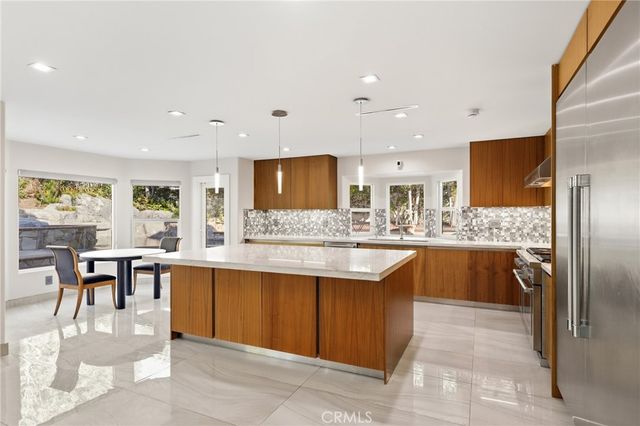 5 Estates Drive, Villa Park, CA 92861