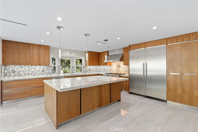 5 Estates Drive, Villa Park, CA 92861