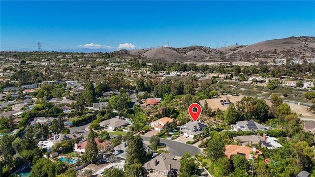 5 Estates Drive, Villa Park, CA 92861