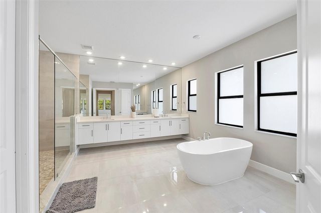 9245 W Parkland Bay Trail, Parkland, FL 33076