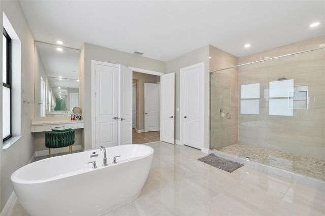 9245 W Parkland Bay Trail, Parkland, FL 33076