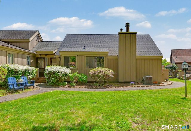 261 Agawam Drive A, Stratford, CT 06614