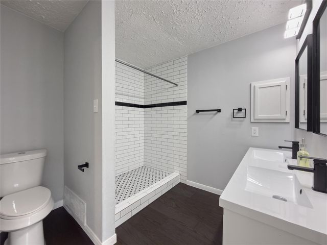 10303 Saddlehorn Trail, Houston, TX 77064