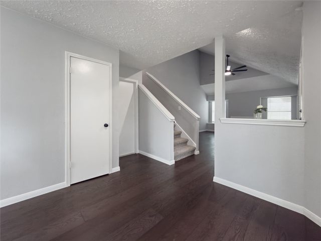 10303 Saddlehorn Trail, Houston, TX 77064