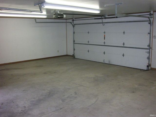 4126 S Calhoun Street, Fort Wayne, IN 46807