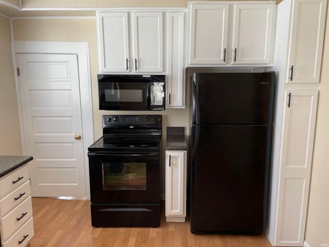 4126 S Calhoun Street, Fort Wayne, IN 46807