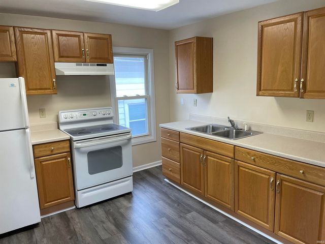 4126 S Calhoun Street, Fort Wayne, IN 46807