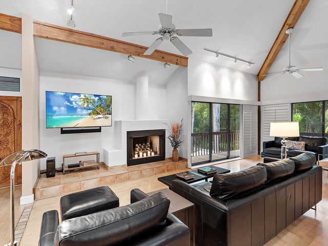 2613 TEMPLE STREET, Sarasota, FL 34239