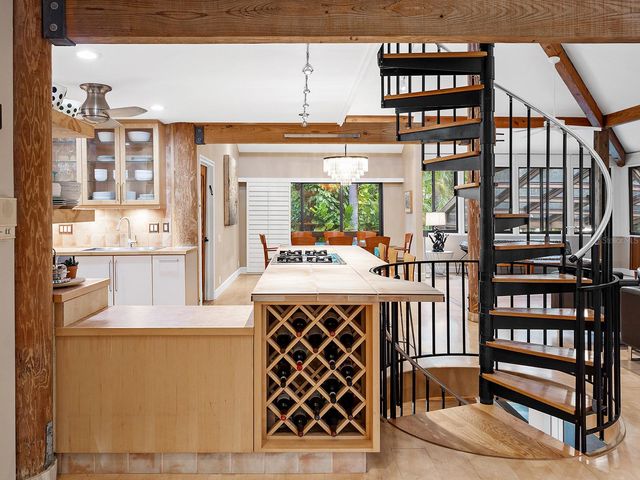 2613 TEMPLE STREET, Sarasota, FL 34239