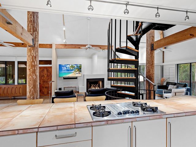 2613 TEMPLE STREET, Sarasota, FL 34239