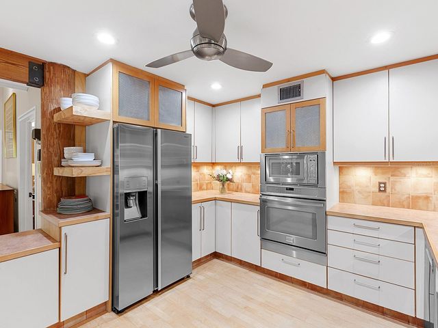 2613 TEMPLE STREET, Sarasota, FL 34239