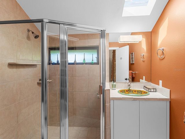 2613 TEMPLE STREET, Sarasota, FL 34239