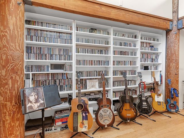 2613 TEMPLE STREET, Sarasota, FL 34239