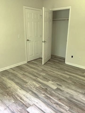 1011 Singing Springs Rd, Mount Juliet, TN 37122