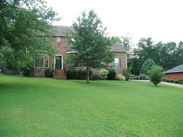 1011 Singing Springs Rd, Mount Juliet, TN 37122