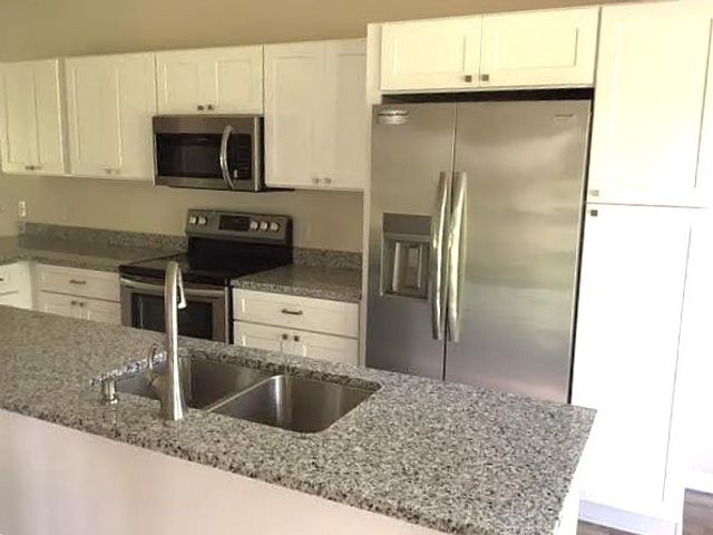 1011 Singing Springs Rd, Mount Juliet, TN 37122