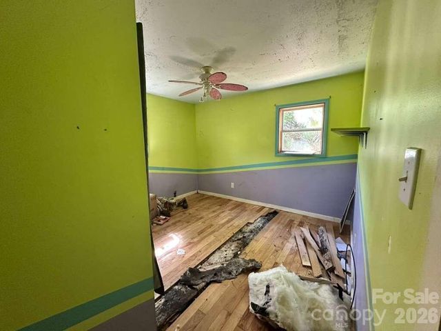 1859 Rollins Drive, Catawba, NC 28609