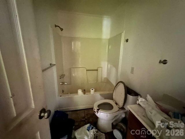 1859 Rollins Drive, Catawba, NC 28609