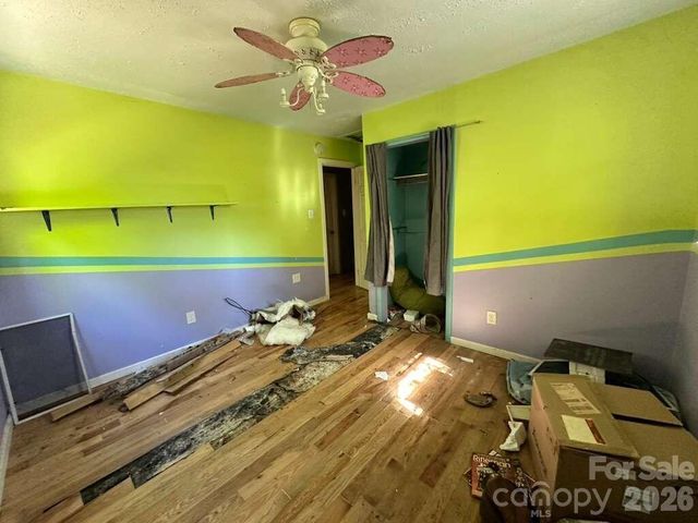 1859 Rollins Drive, Catawba, NC 28609