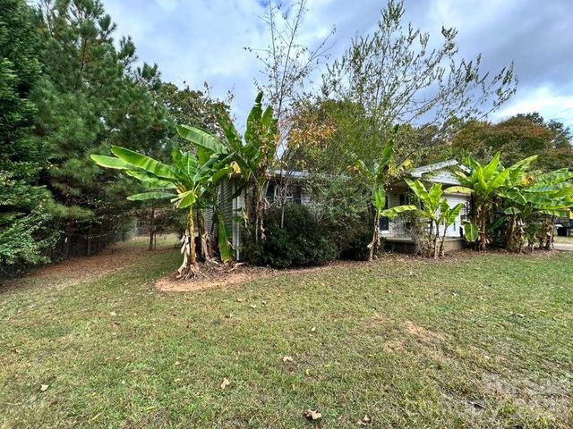 1859 Rollins Drive, Catawba, NC 28609