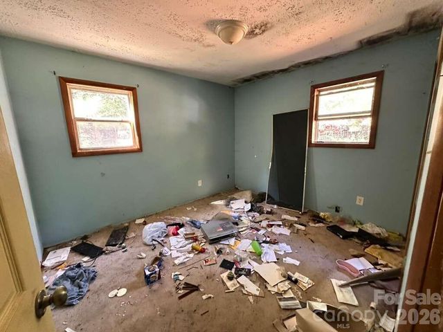 1859 Rollins Drive, Catawba, NC 28609