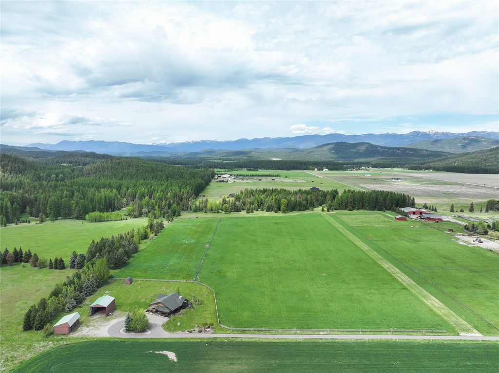 700 Lodgepole Road, Whitefish, MT 59937 photo 35