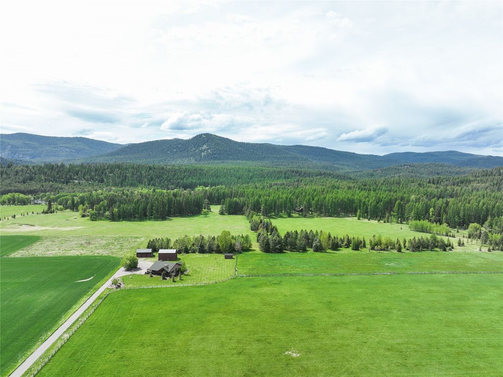 700 Lodgepole Road, Whitefish, MT 59937 photo 37