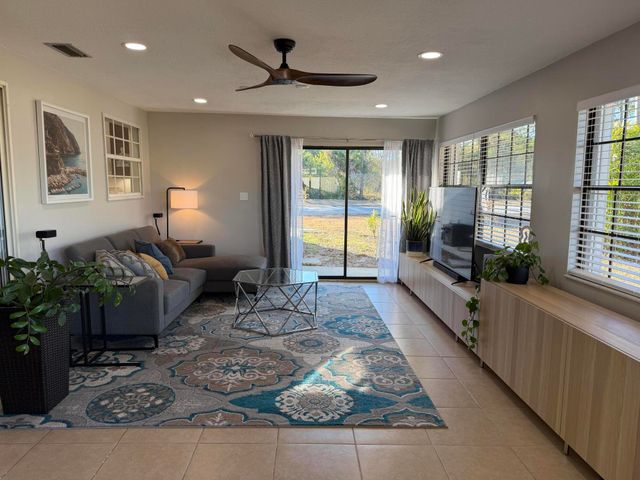 7206 Cabana Lane, Fort Pierce, FL 34951