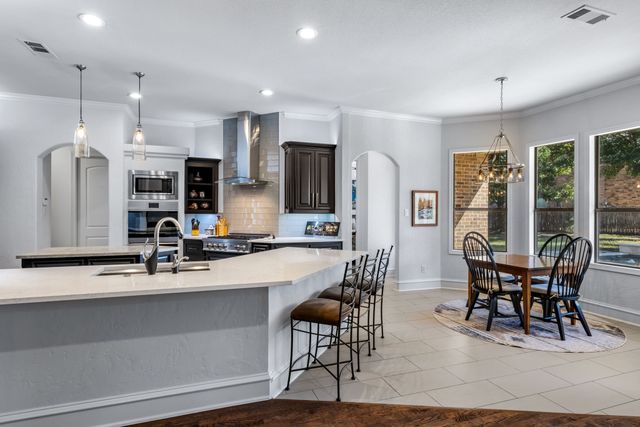 3305 Clubview Drive, Denton, TX 76226