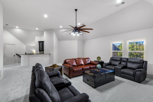 3305 Clubview Drive, Denton, TX 76226