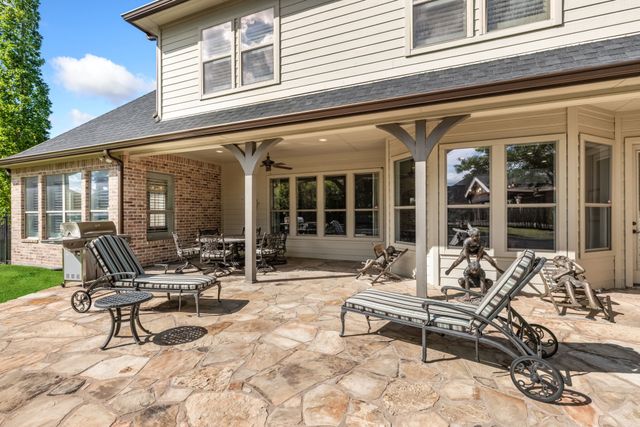 3305 Clubview Drive, Denton, TX 76226