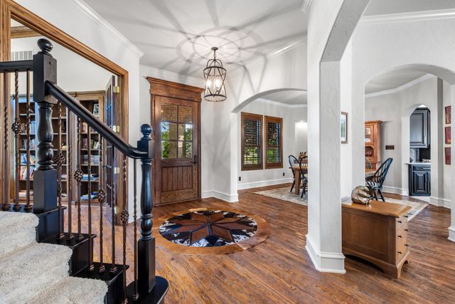 3305 Clubview Drive, Denton, TX 76226