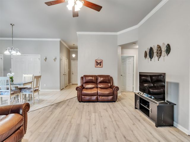 1600 Sweetgum Street, Conroe, TX 77385