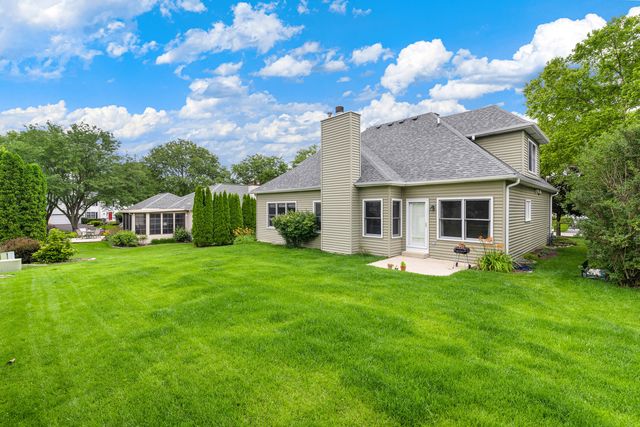 855 Ayers Street, Bolingbrook, IL 60440