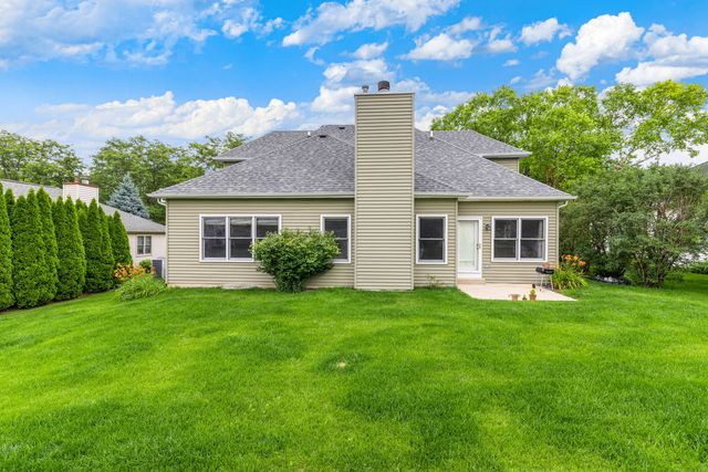 855 Ayers Street, Bolingbrook, IL 60440