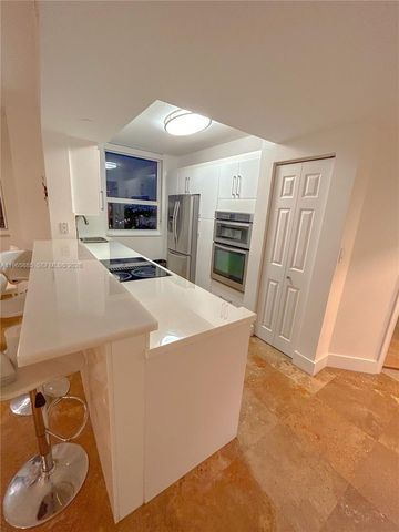 19501 W Country Club Dr 1209, Aventura, FL 33180