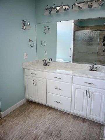 250 Willow Lane, Linton, IN 47441